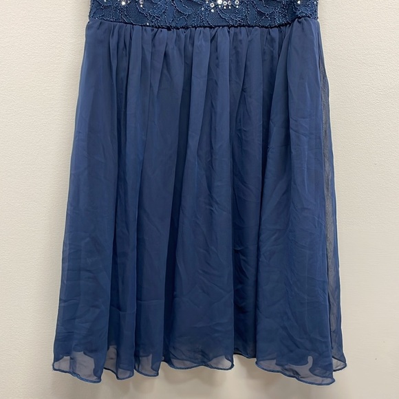 NWT Speechless Navy Cocktail Dress Lace Sequin Cutout Back Detail Chiffon 3 - Picture 3 of 16